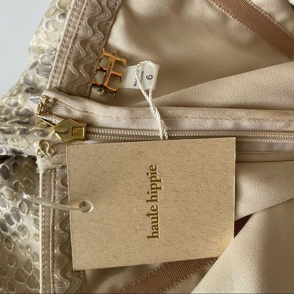 Haute Hippie Off the Shoulder top - Picture 5 of 8